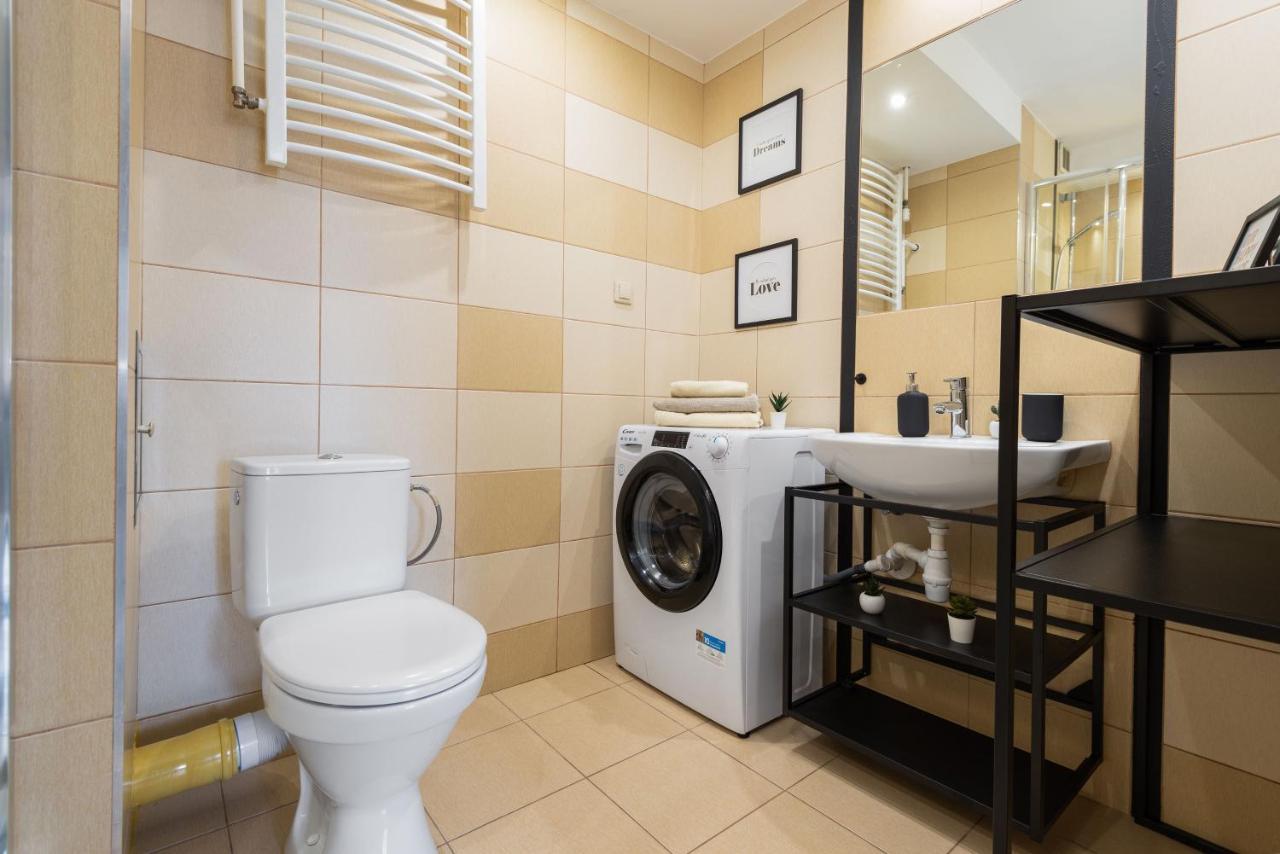 Kairos Apartments - Friends - Darmowy Parking, Blisko Centrum Гливице Екстериор снимка